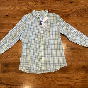 NWT! Southern Tide classic fit button down shirt. Men’s XL